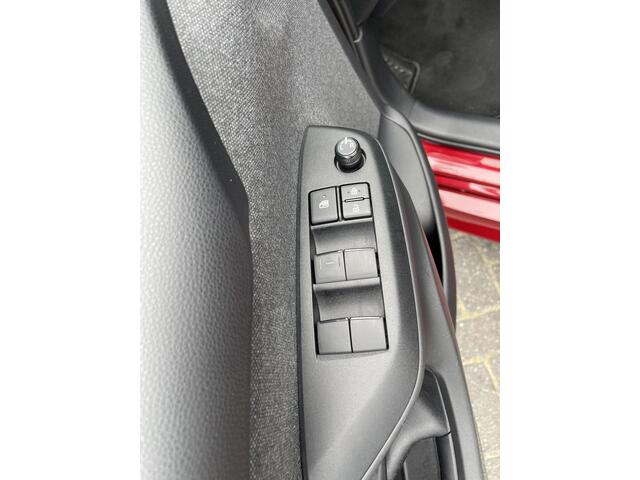 Toyota YARIS 1.5 Hybrid Dynamic | Full map navigatie | Origineel NL