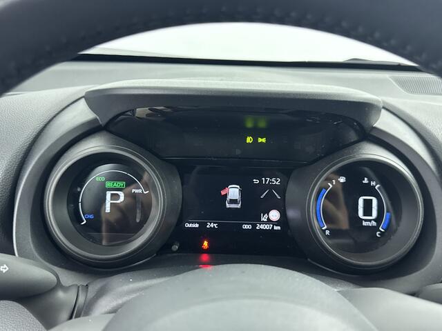 Toyota YARIS Cross 1.5 Hybrid 115 Dynamic AWD | Cruise Control Adaptief | Achteruitrijcamera | Onderweg-naar-dealer