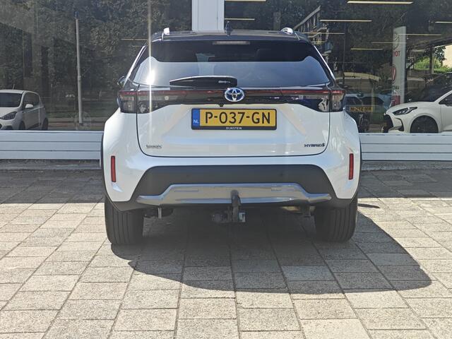 Toyota YARIS Cross 1.5 Hybrid Adventure | Panodak