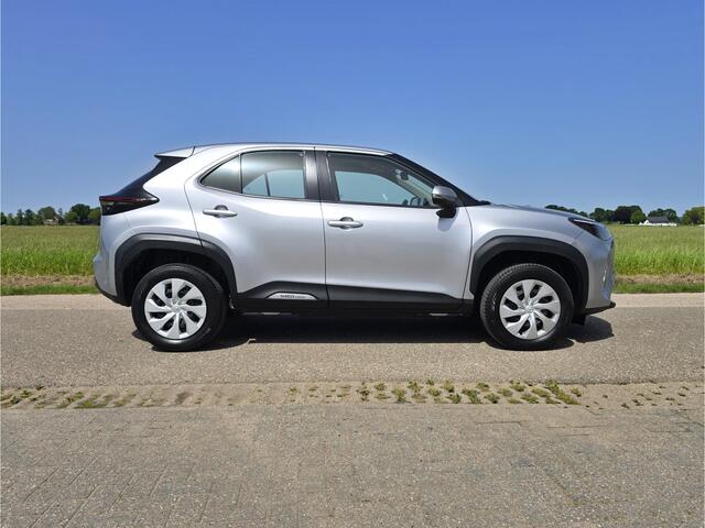 Toyota YARIS Cross 1.5 Hybrid Active - 115 Pk - ParkeerCamera - Apple Carplay Android Auto