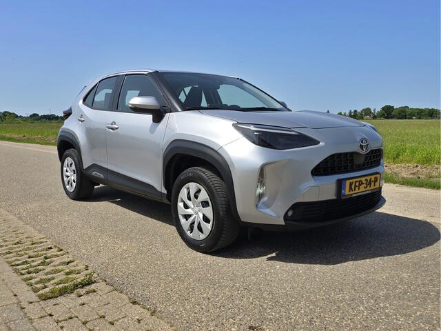 Toyota YARIS Cross 1.5 Hybrid Active - 115 Pk - ParkeerCamera - Apple Carplay Android Auto