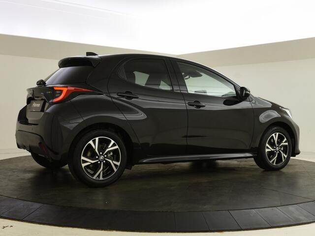 Toyota YARIS 1.5 Hybrid 115 Style | PDC V+A | BSM | Stuur en Stoelverwarming