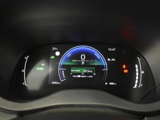 Toyota YARIS 1.5 Hybrid 115 Style | PDC V+A | BSM | Stuur en Stoelverwarming