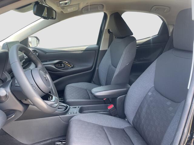 Toyota YARIS 1.5 Hybrid 115 Dynamic 10 jr. garantie | Stoelverwarming | Stuurverwarming | Camera