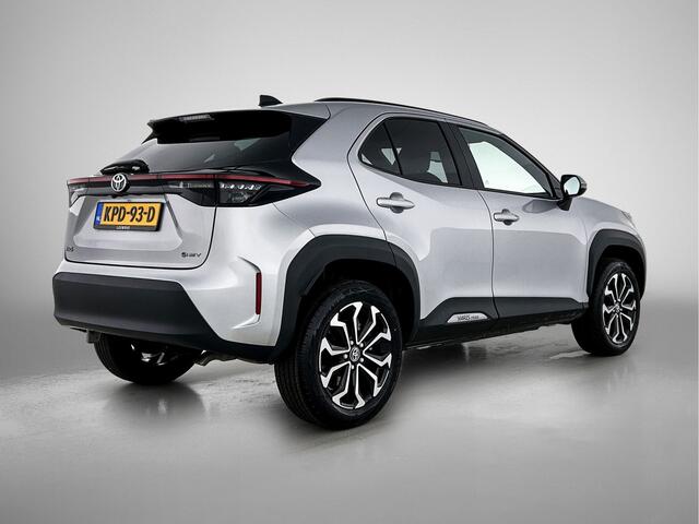 Toyota YARIS Cross 1.5 Hybrid 115 Dynamic | Navigatie | ACC | Clima | Stoelverwarming | Keyless | 17" LMV |