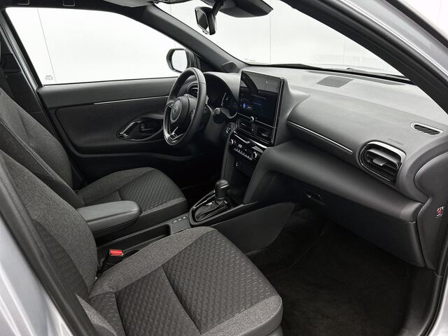 Toyota YARIS Cross 1.5 Hybrid 115 Dynamic | Navigatie | ACC | Clima | Stoelverwarming | Keyless | 17" LMV |