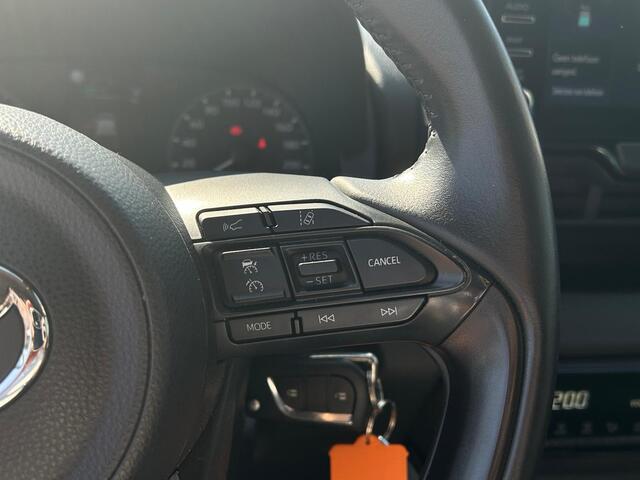 Toyota YARIS 1.5 Hybrid Active | Apple CarPlay & Android Auto | Adoptieve Cruise | Camera | Toyota Safety Sense