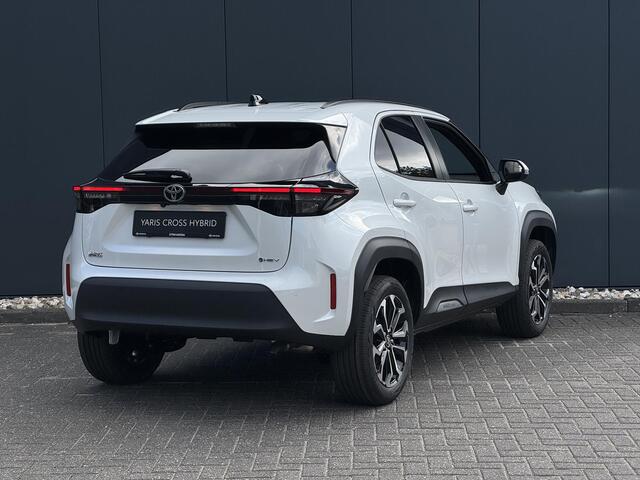 Toyota YARIS Cross 1.5 Hybrid 130 Dynamic | Nieuw op voorraad |