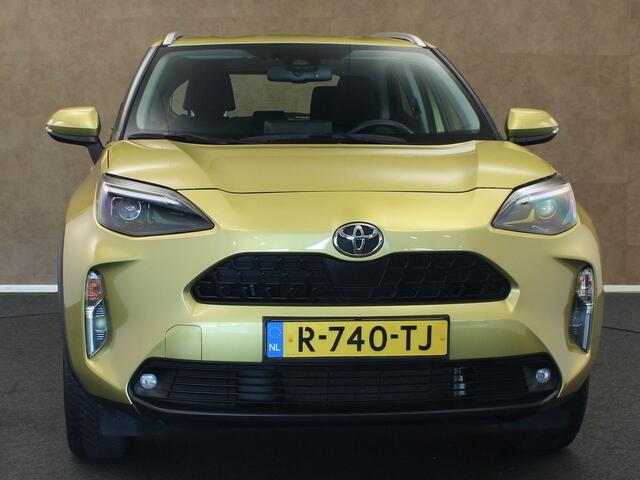 Toyota YARIS Cross 1.5 VVT-I Active - ADAPTIEVE CRUISE CONTROL - DRAADLOZE OPLADER - AIRCO - APPLE CARPLAY/ ANDROID AUTO - LICHT EN REGENSENSOR - 4 SEIZOENENBANDEN - ARMSTEUN VOOR - 16 INCH LICHT METALEN VELGEN