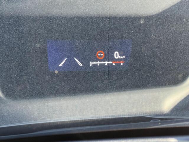 Toyota YARIS 1.5 Hybrid Executive Stoelverwarming, HUD, Smart Key, LED, Navigatie, Parkeersensoren, leder/stof