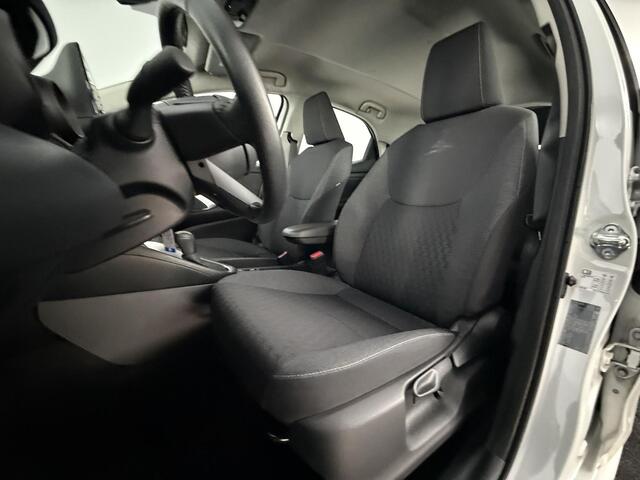 Toyota YARIS 1.5 Hybrid TeamD | Navigatie | Adaptieve Cruise Control | Achteruitrij camera