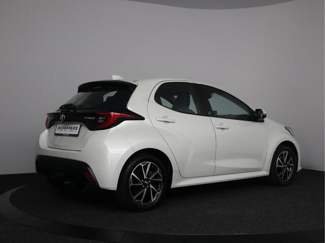 Toyota YARIS 1.5 Hybrid TeamD | Navigatie | Adaptieve Cruise Control | Achteruitrij camera