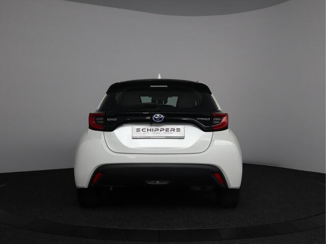 Toyota YARIS 1.5 Hybrid TeamD | Navigatie | Adaptieve Cruise Control | Achteruitrij camera