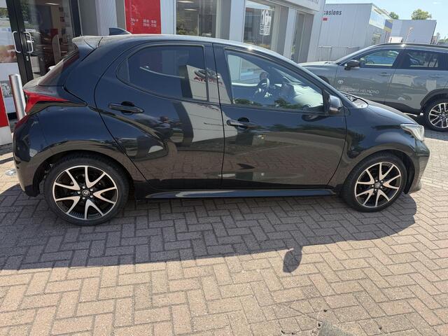 Toyota YARIS 1.5 Hybrid Executive
