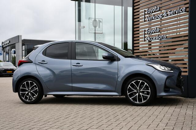 Toyota YARIS 1.5 Hybrid 115 Dynamic Limited automaat 116pk | Comfort pakket | Parkeersensoren vóór & achter | Voorstoelen verwarmd |