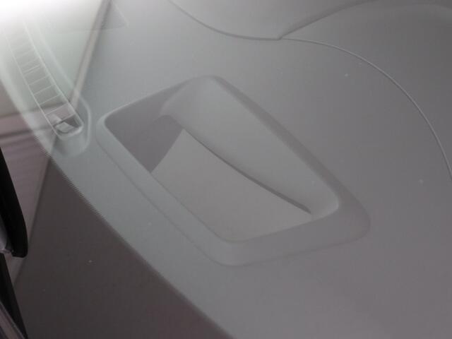 Toyota YARIS 1.5 Hybrid Launch Edition 1e Eigenaar (Camera / Head Up / Stoel-Stuurverw. / ACC)
