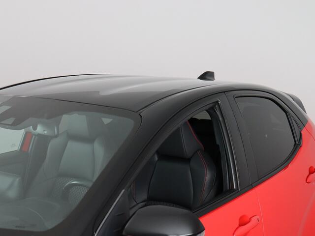 Toyota YARIS 1.5 Hybrid Launch Edition 1e Eigenaar (Camera / Head Up / Stoel-Stuurverw. / ACC)