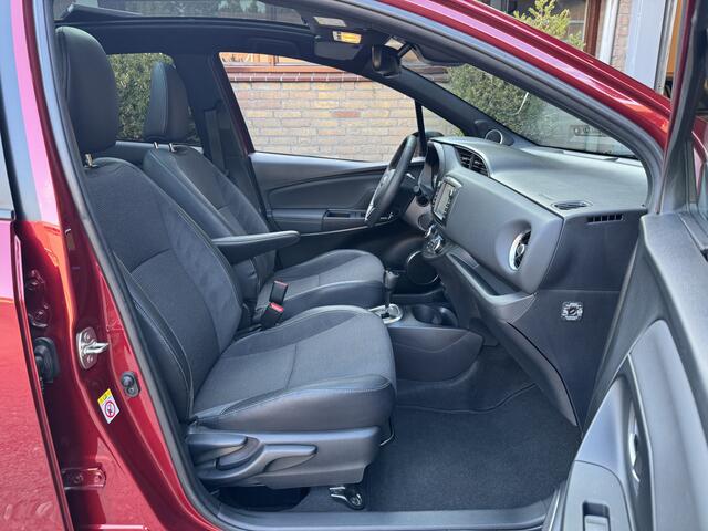 Toyota YARIS 1.5 Hybrid Active NL auto Panodak Dealer onderhouden