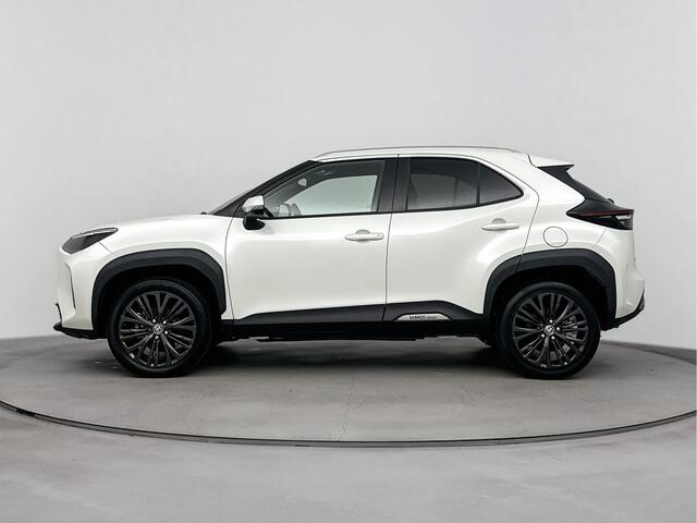 Toyota YARIS Cross 1.5 Hybrid Adventure | Head Up Display | Stoelverwarming | Parkeersensoren | **