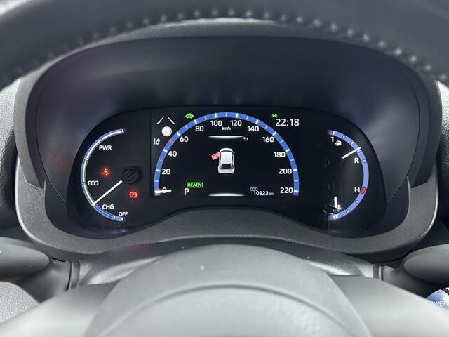 Toyota YARIS Cross 1.5 Hybrid Adventure | Head Up Display | Stoelverwarming | Parkeersensoren | **