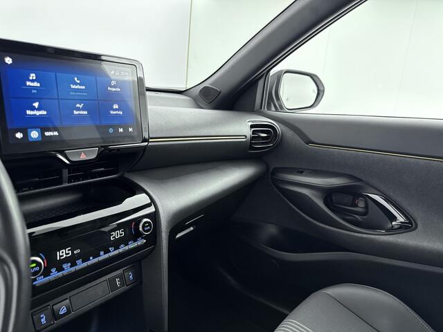 Toyota YARIS Cross 1.5 Hybrid Adventure | Head Up Display | Stoelverwarming | Parkeersensoren | **
