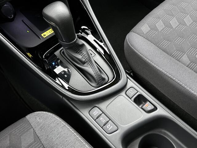 Toyota YARIS 1.5 Hybrid 115 Dynamic | NL-Auto | Lichtmetalen velgen | Parkeercamera |
