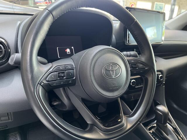 Toyota YARIS 1.5 Hybrid 115 Dynamic LED | CAMERA | ADAPTIVE CRUISE CONTROL | APPLE CARPLAY / ANDROID AUTO | STOEL/STUUR VERWARMING