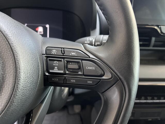Toyota YARIS 1.5 Hybrid 115 Dynamic LED | CAMERA | ADAPTIVE CRUISE CONTROL | APPLE CARPLAY / ANDROID AUTO | STOEL/STUUR VERWARMING