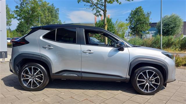 Toyota YARIS Cross 1.5 Hybrid 130 GR SPORT