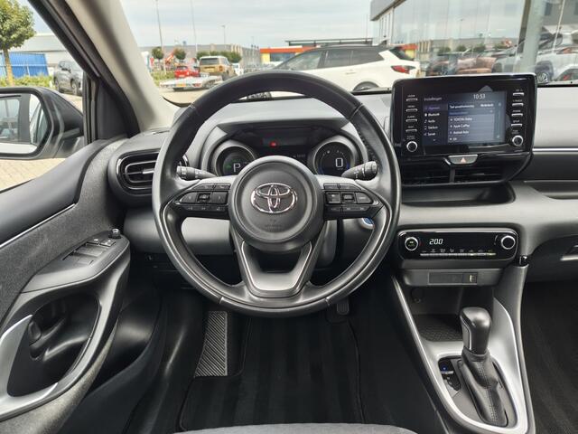 Toyota YARIS 1.5 Hybrid Dynamic Bi-Tone | Trekhaak Afneembaar | Navi | Keyles
