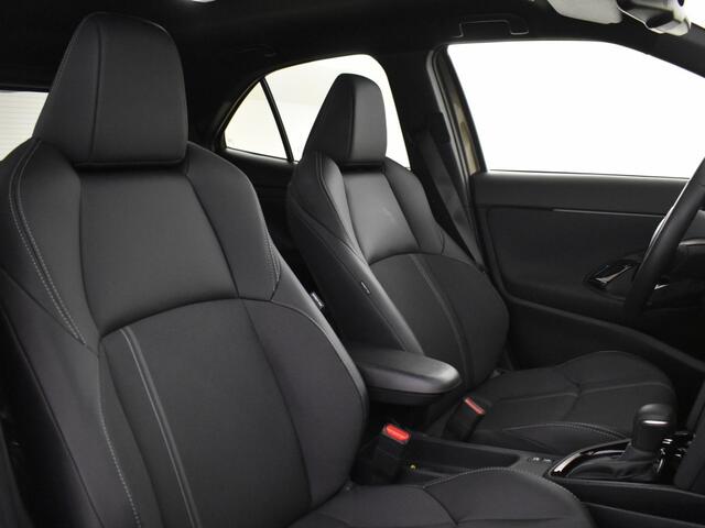 Toyota YARIS Cross 1.5 Hybrid 130 Launch Edition | Bi Tone | JBL | Blindspot