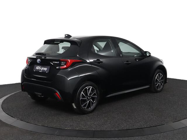Toyota YARIS 1.5 Hybrid 115 Business | Apple Carplay/Android Auto | Stoelverwarming | Keyless | Parkeercamera |