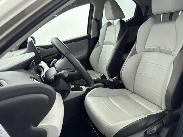 Toyota YARIS 1.5 VVT-i Executive | Parkeersensoren V+A | Dode Hoek Detectie |