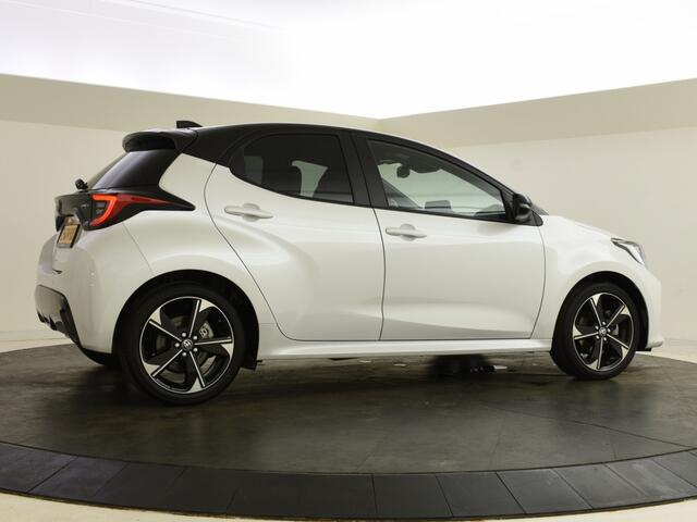 Toyota YARIS 1.5 Hybrid 130 Launch Edition | Bi Tone | JBL | Blindspot