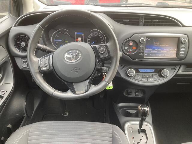 Toyota YARIS 1.5 Vvt-i Hybrid Team D Trekhaak 43118 km