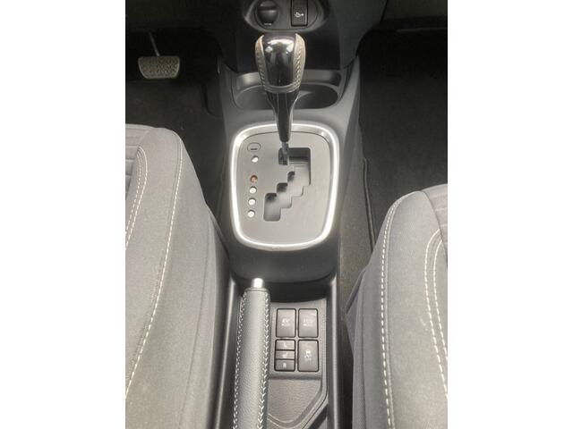 Toyota YARIS 1.5 Vvt-i Hybrid Team D Trekhaak 43118 km
