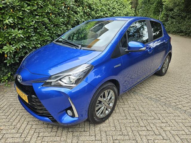Toyota YARIS 1.5 Hybrid Dynamic Navi/Keyless