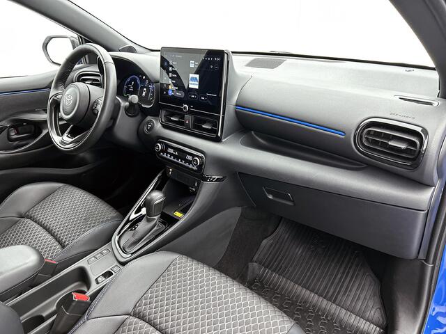 Toyota YARIS 1.5 Hybrid 130 Launch Edition | Head-up display | Stoelverwarming | Lederenbekleding |