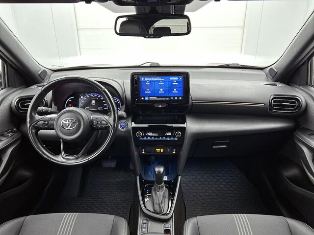 Toyota YARIS Cross 1.5 Hybrid Adventure | Stoelverwarming | Achteruitrijcamera |