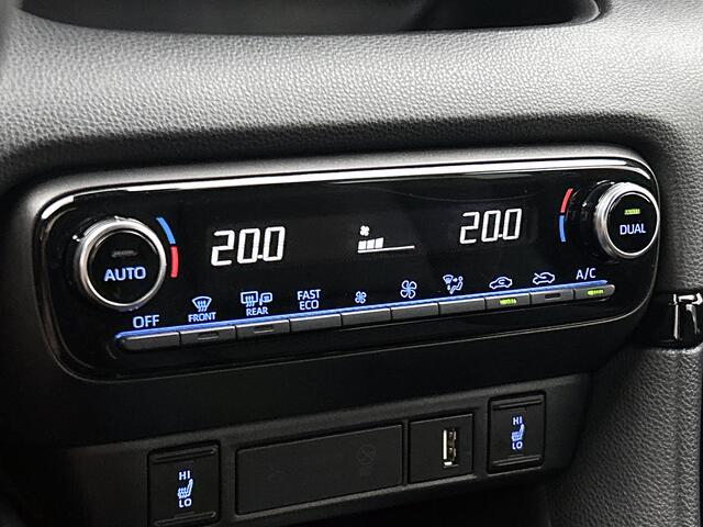 Toyota YARIS 1.5 Hybrid Executive | Stoel en stuurwielverwarming | Head-up display | lederen bekleding |