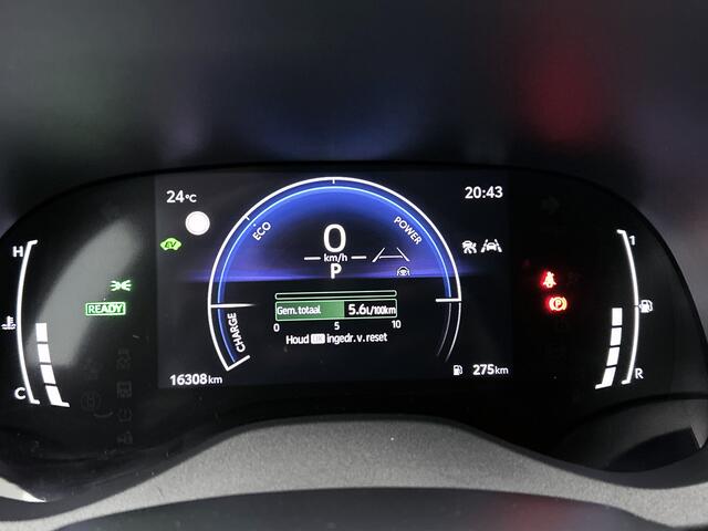 Toyota YARIS 1.5 Hybrid 115 First Edition | BTW Voertuig | Stoelverwarming | Parkeersensoren |