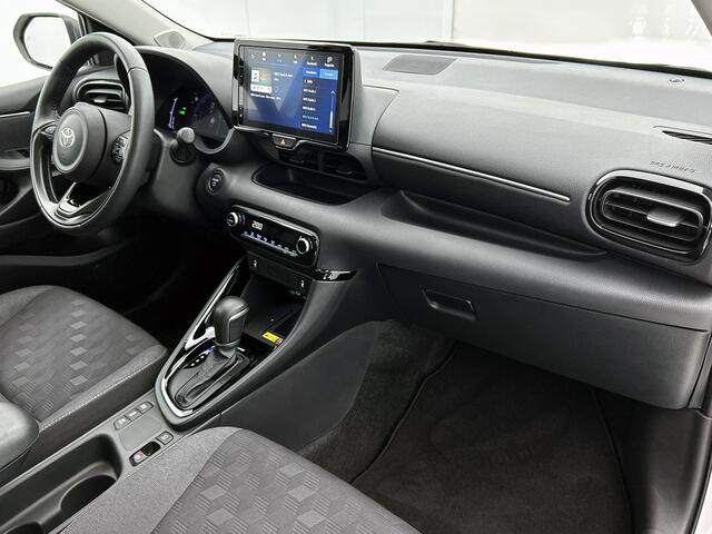 Toyota YARIS 1.5 Hybrid 115 First Edition | BTW Voertuig | Stoelverwarming | Parkeersensoren |