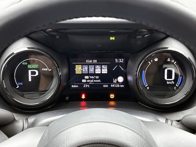 Toyota YARIS 1.5 Hybrid Executive | JBL | Head-up display | Stoelverwarming |