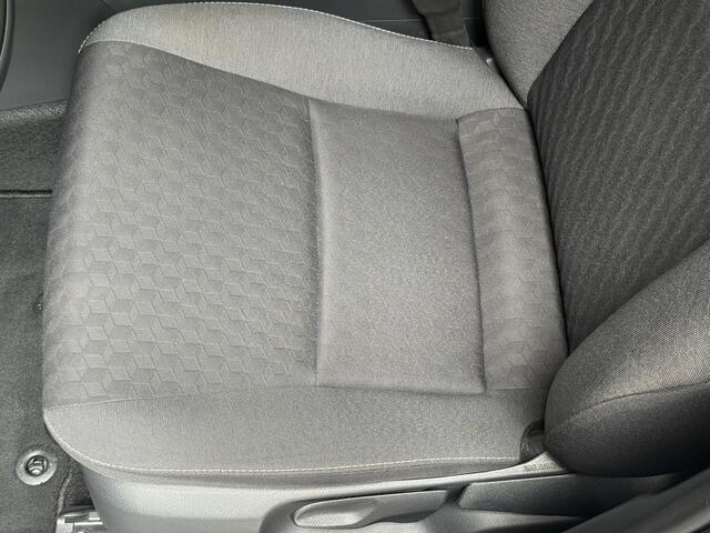 Toyota YARIS 1.5 Hybrid Dynamic
