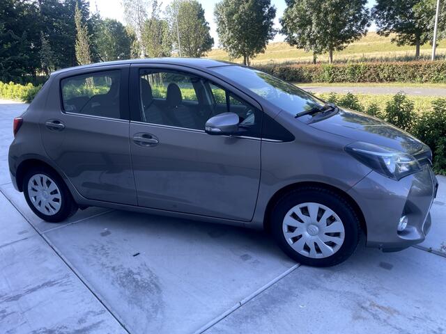 Toyota YARIS 1.0I ASP 5Drs