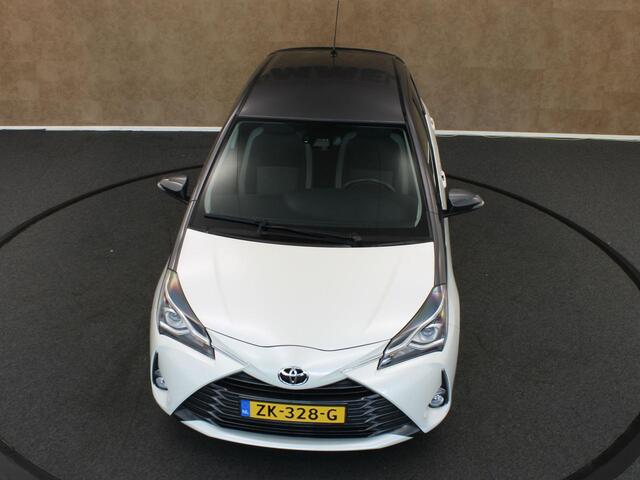 Toyota YARIS 1.5 VVT-i Y20 - ORIGINEEL NEDERLANDSE AUTO - AFKOMSTIG VAN 2E EIGENAAR - LAGE KM STAND - 15 INCH LICHT METALEN VELGEN - CLIMATE CONTROL - NAVIGATIE - KEYLESS ENTRY/ START - CAMERA - BOTSWAARSCHUWINGSYSTEEM - 6 VERSNELLINGEN