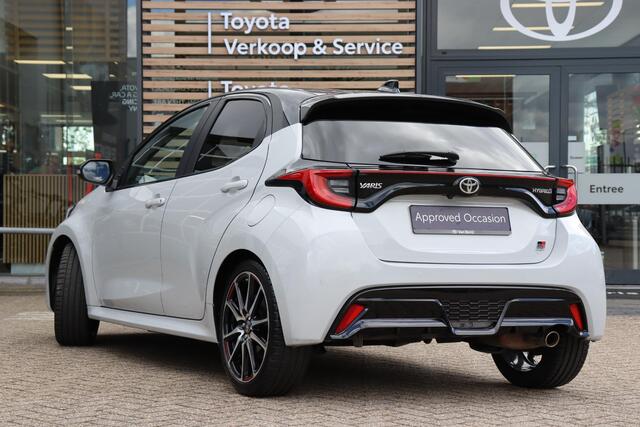 Toyota YARIS 1.5 Hybrid GR Sport, Head Up Display , Stoelverwarming , Navigatie