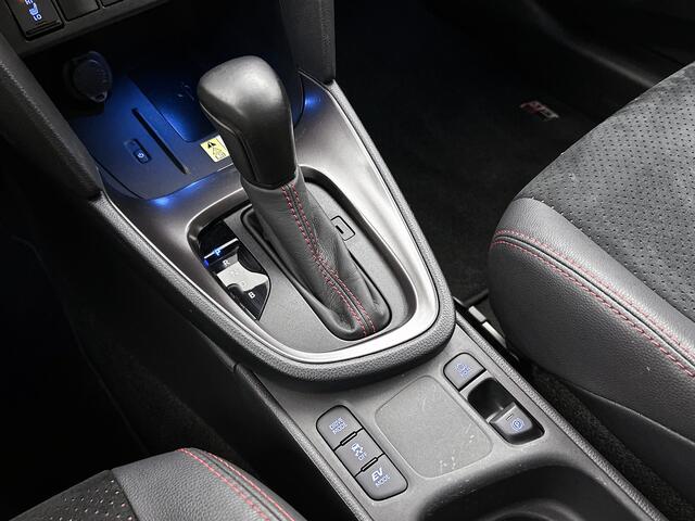 Toyota YARIS Cross 1.5 Hybrid GR Sport Limited + | Stoelverwarming | Apple CarPlay/Android Auto | Climate Control | Cruise Control Adaptive | Achteruitrijcamera | Parkeersensoren voor+achter | Elektrische Achterklep | JBL | HUD | | Dodehoek