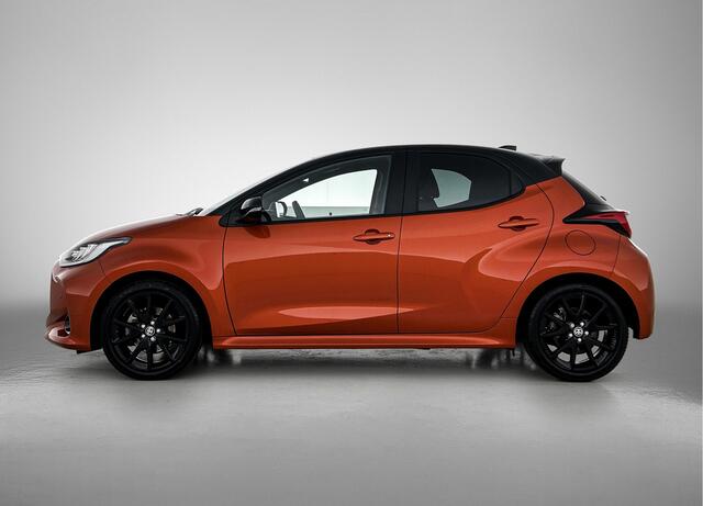 Toyota YARIS 1.5 Hybrid Executive | Stoelverwarming | Apple CarPlay/Android Auto | Climate Control | Cruise Control Adaptive | Achteruitrijcamera | JBL | HUD | Parkeersensoren voor+achter | BLIS |