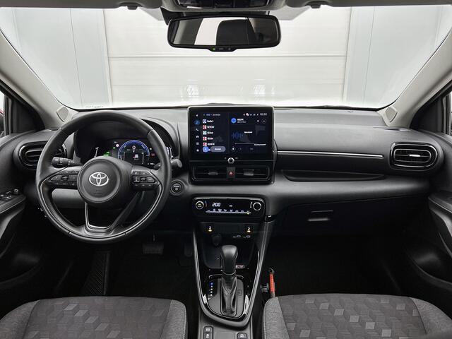 Toyota YARIS 1.5 Hybrid 115 Dynamic | BTW voertuig | Stoel+stuurverwarming | Apple CarPlay/Android Auto | Climate Control | Cruise Control Adaptive | Achteruitrijcamera | Parkeersensoren voor+achter |